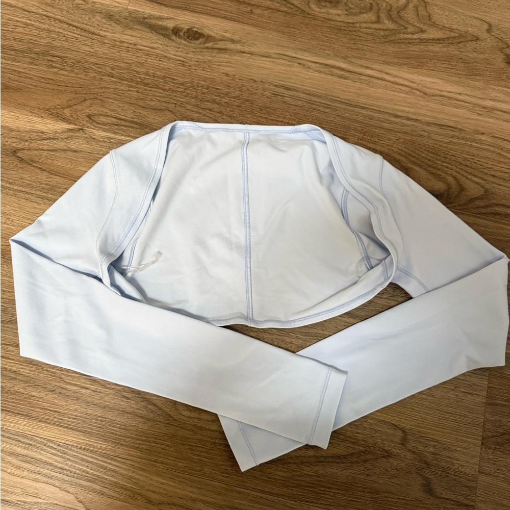 Lululemon Size 4 Nulu Long Sleeve Yoga Shrug WNDM Windmill Blue